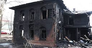 Демонтаж дома после пожара в Осинниках - Быстро и надежно от Сварной-Снн от 2177 рублей