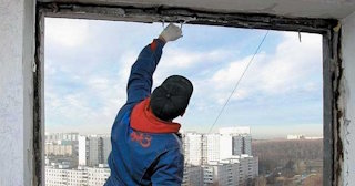 Демонтаж остекления балкона в Осинниках - цена от 571 руб. - Сварной-Снн